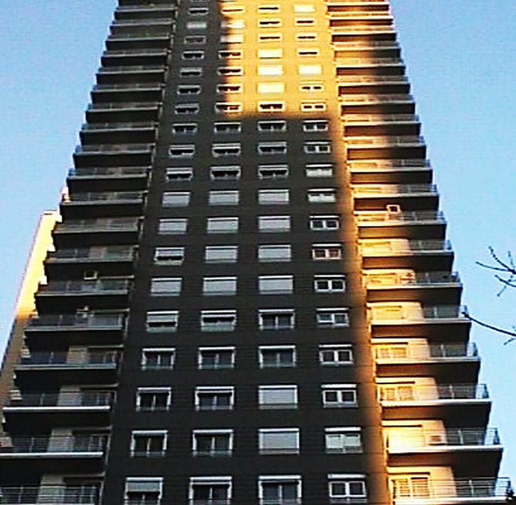 Torres de Bulnes — Edidifio de Viviendas
