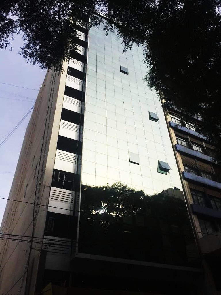 Ed. Paraguay 1178 — Edificio de Oficinas