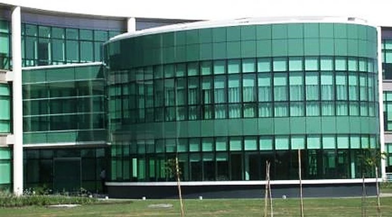 Edificio Corporativo Escobar — Fundación Pérez Companc