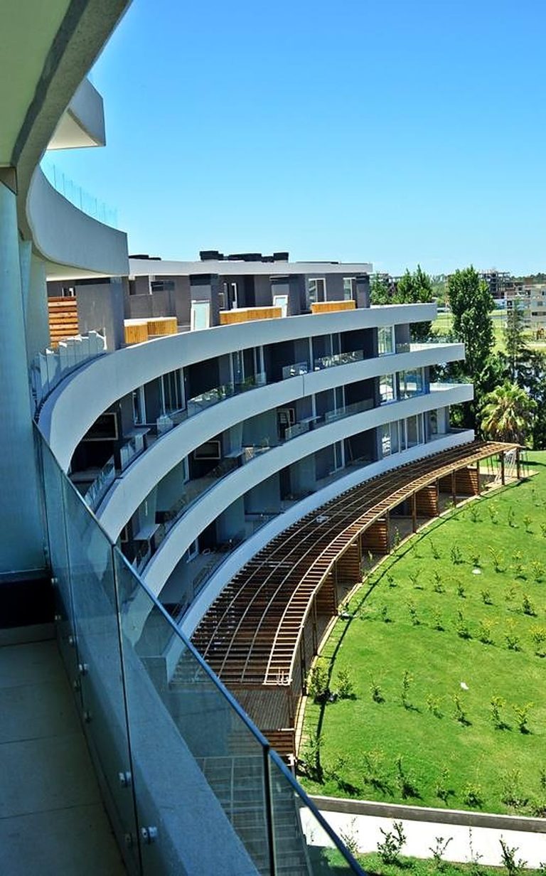 Vista Bahia — Complejo Edilicio Uso Mixto